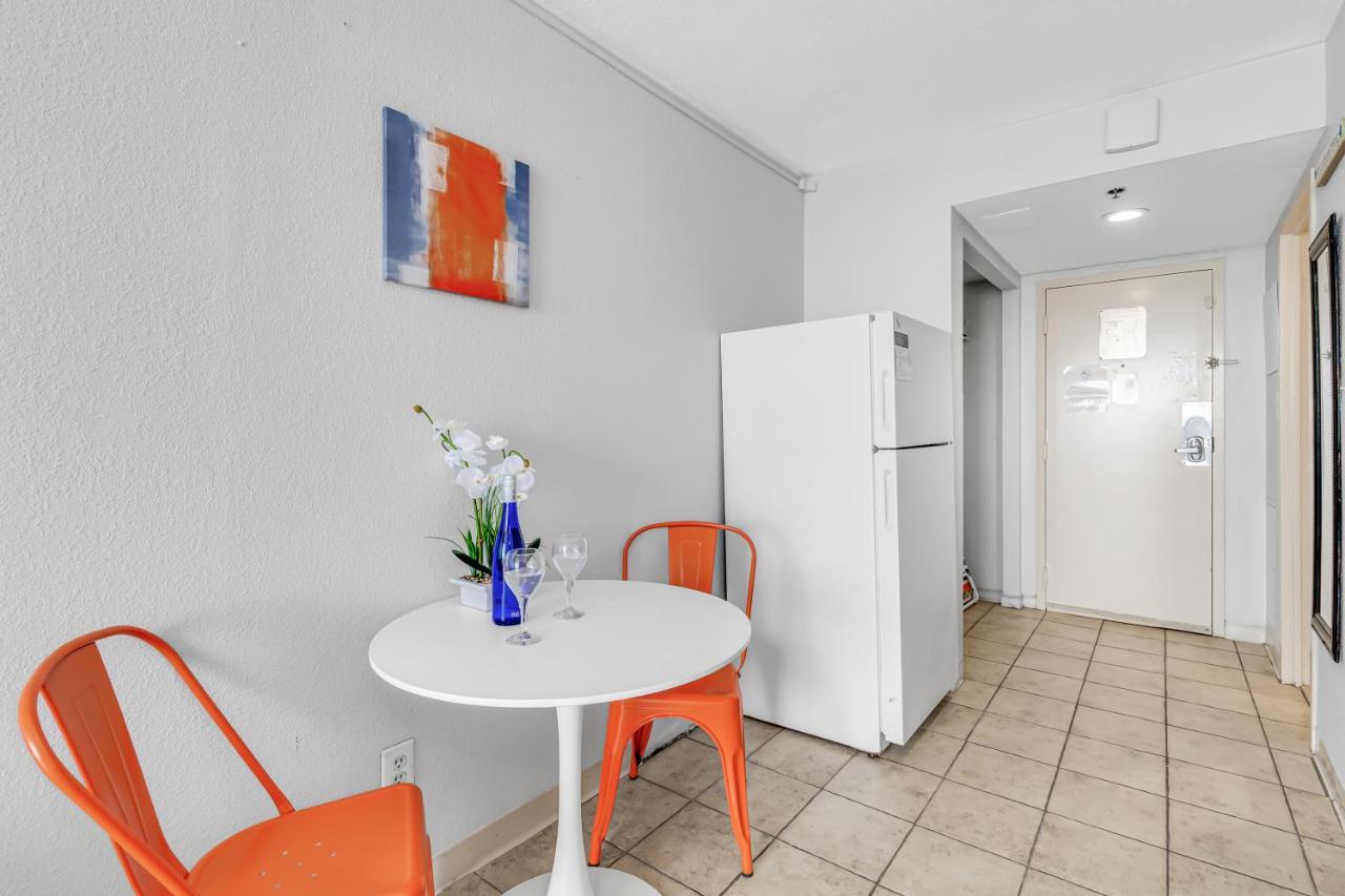 Appartement Beachfront Romantic Escape W Perfect View 1212 *